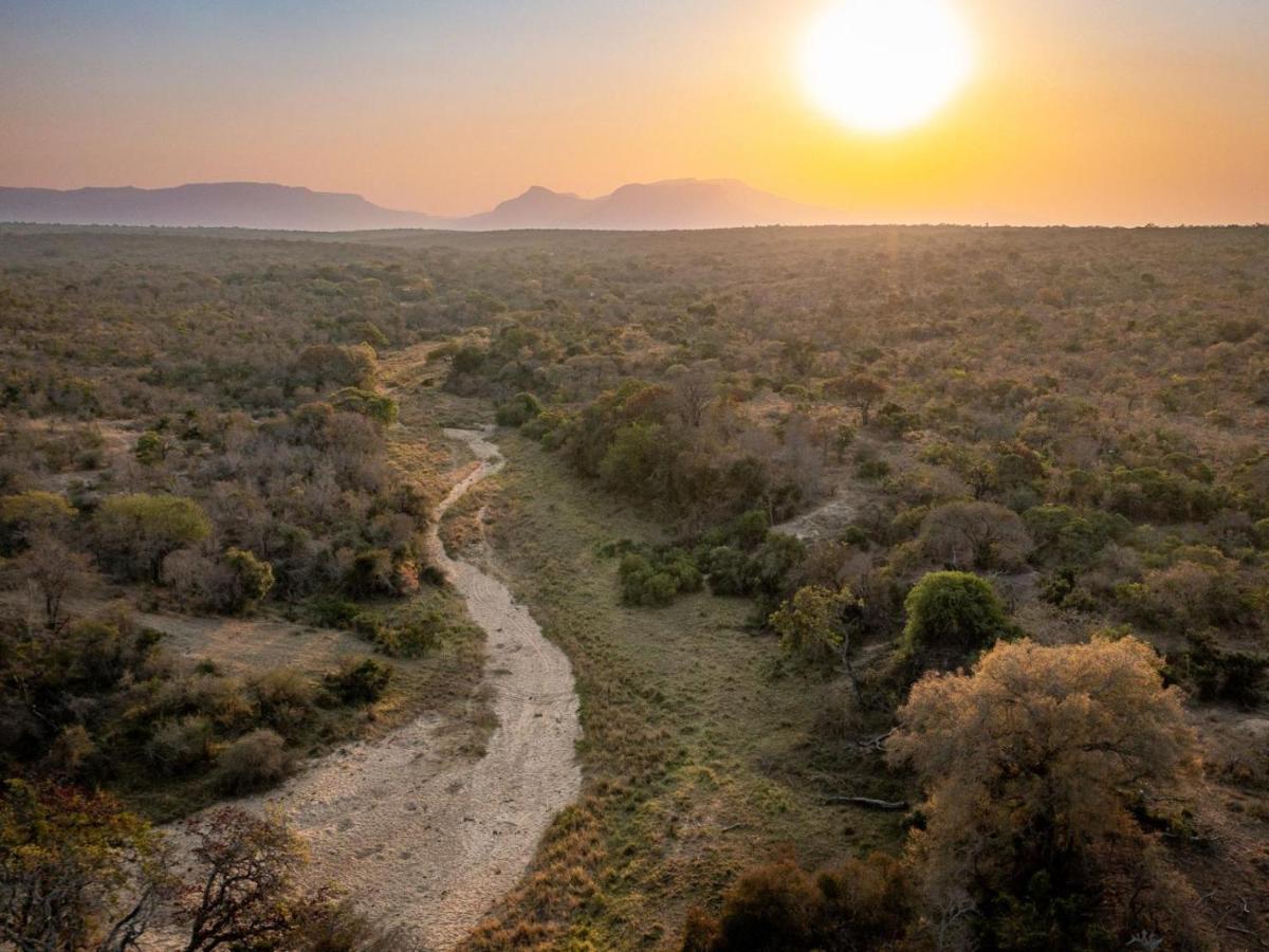 Shimungwe Lodge, Thornybush Game Reserve Hoedspruit Exterior foto